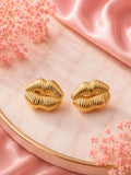 ARETES MAISON KISS